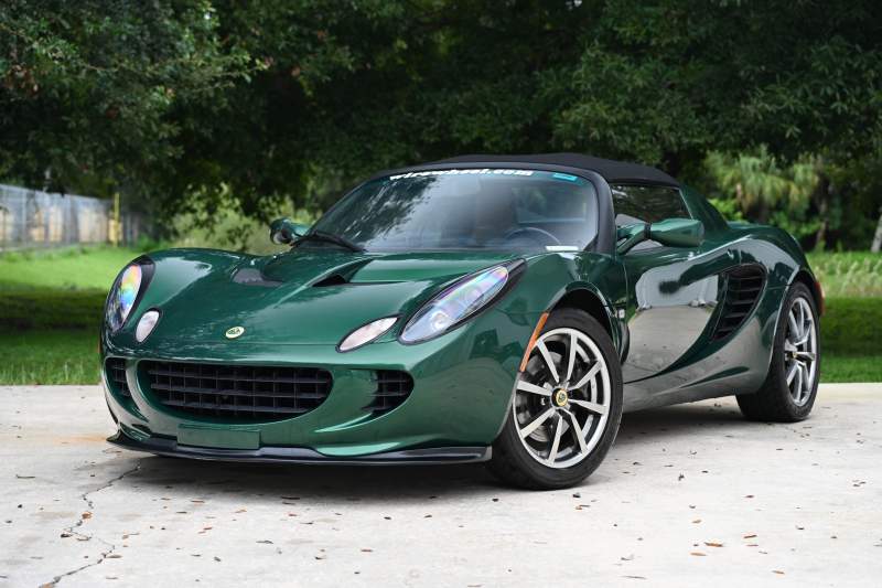 2005 Lotus Elise Lotus Racing Green.JPG