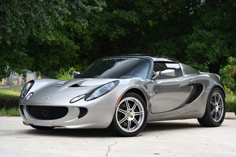 2005 Lotus Elise Storm Titanium Black Roof.JPG