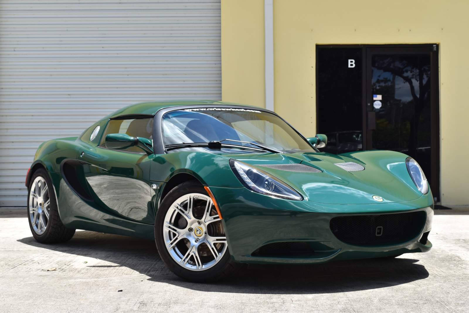 Lotus elise r