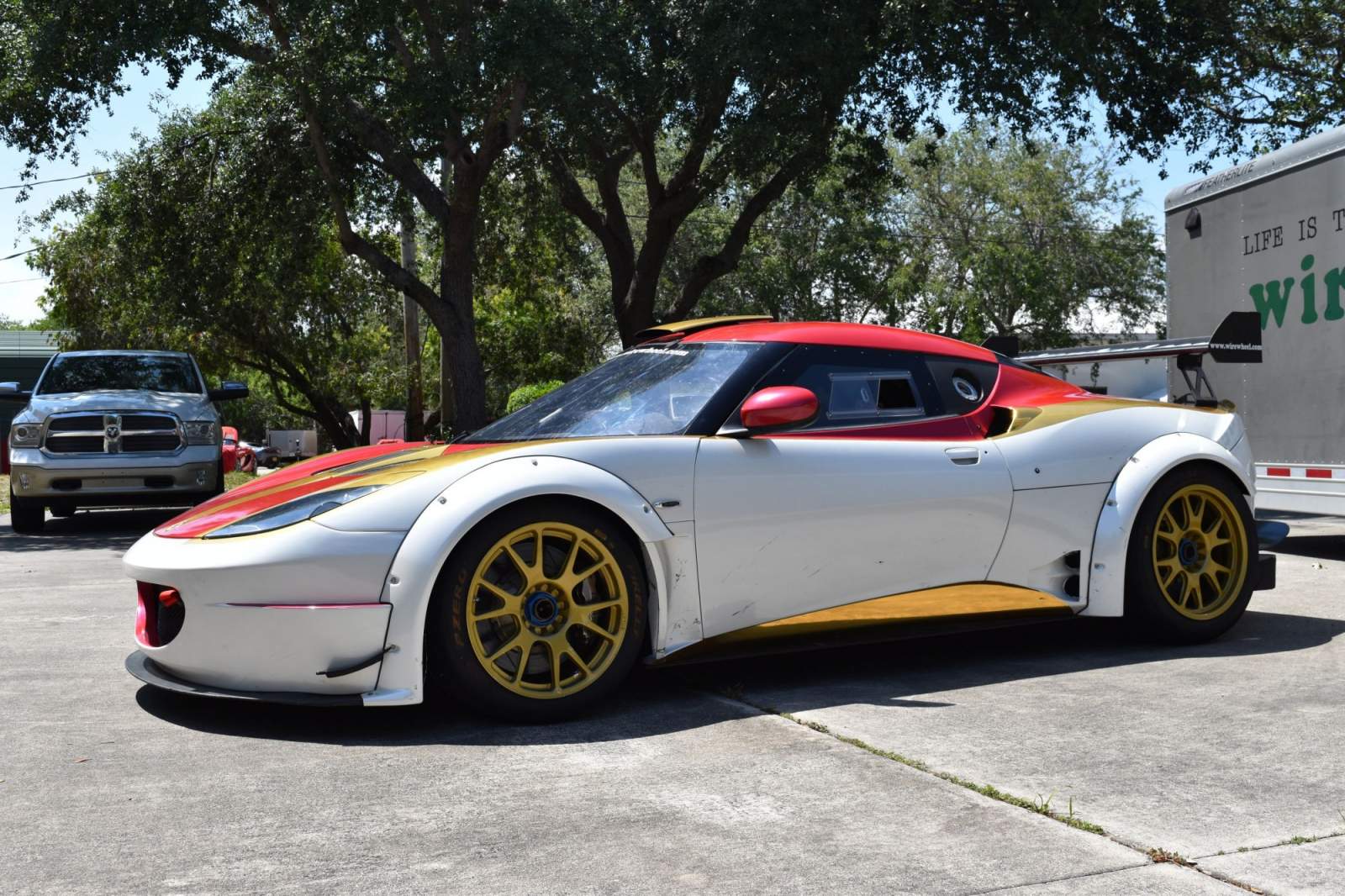 Lotus evora gt4